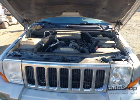 2010 Jeep Commander Sport z USA, uszkodzony, nr VIN 1J4RG4GK1AC156608